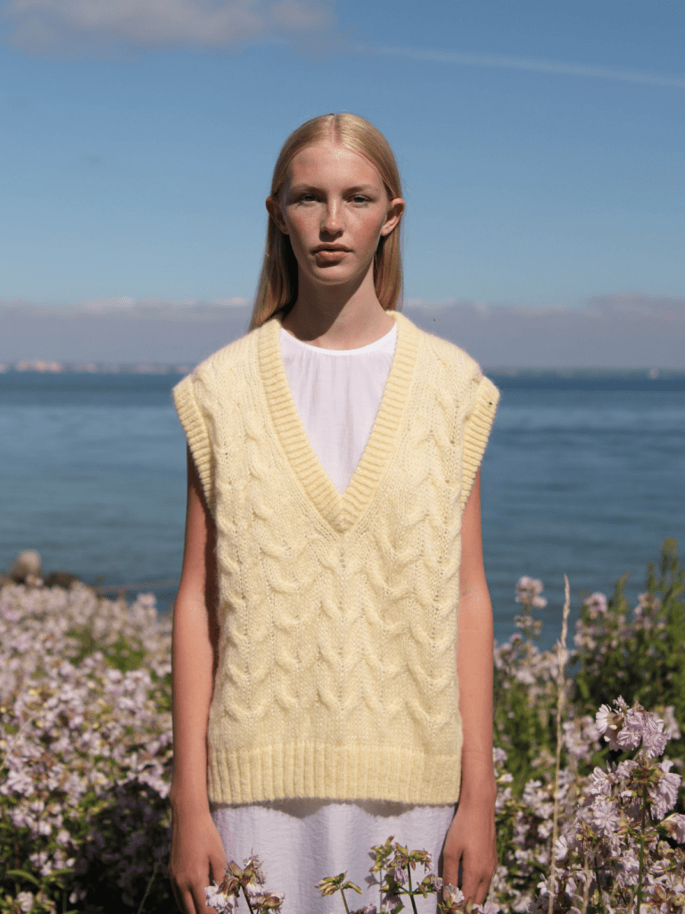 Gul Saga Månestråle Mohair strikvest 0/XS Månestråle