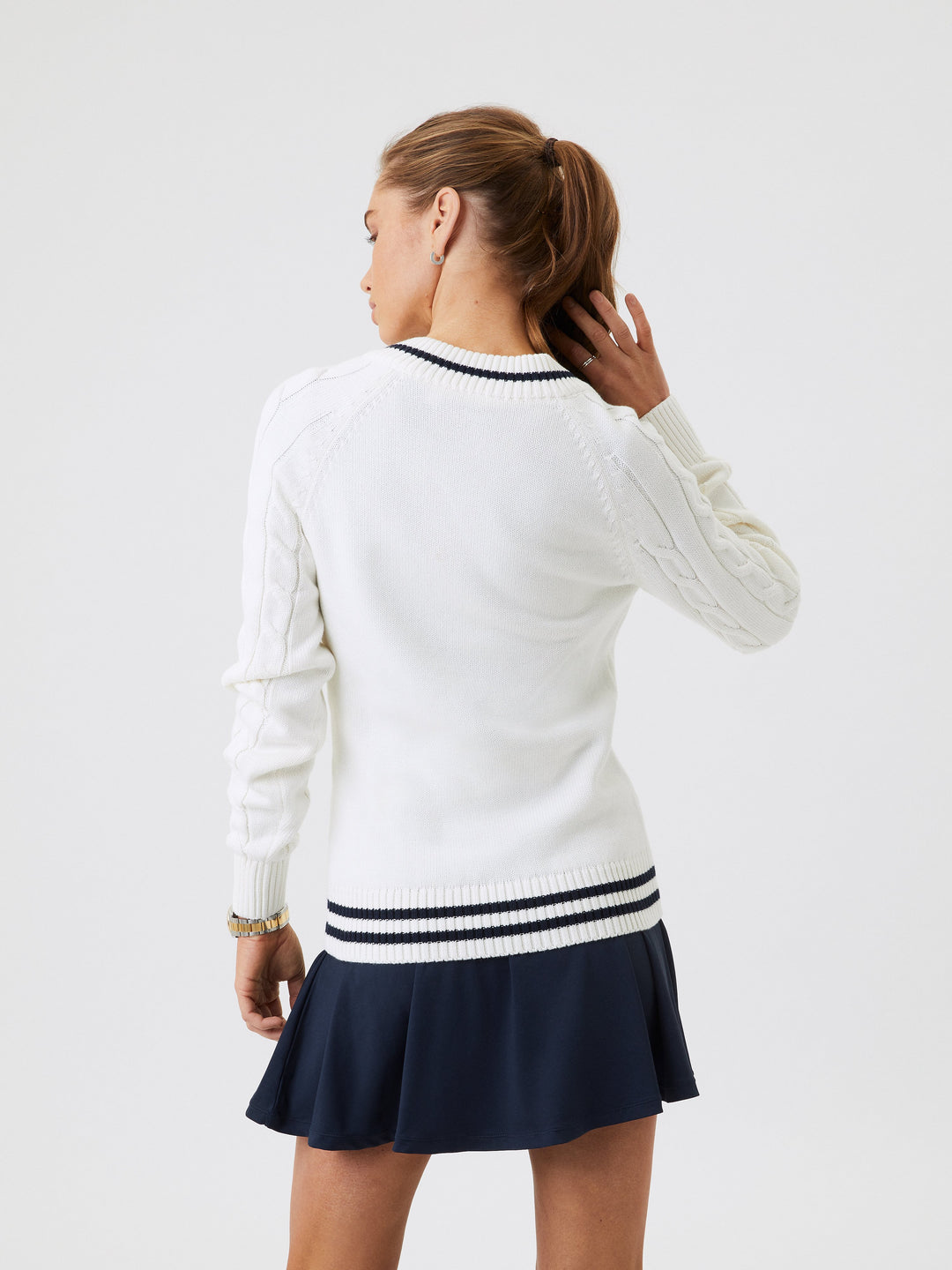 Offwhite Björn Borg V-ringad kabelstickning för kvinnor