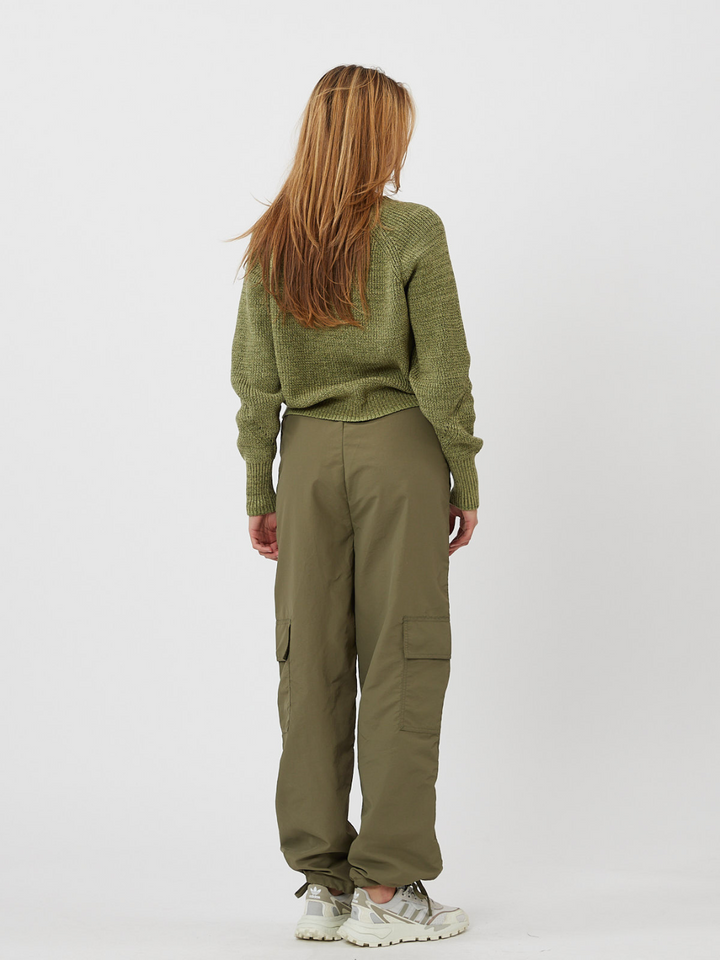 Army Green Bargo Byxor från Moves By Minimum