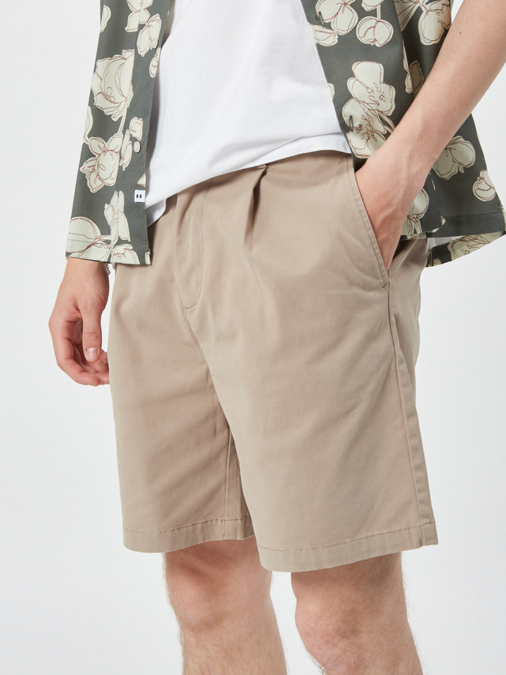 Beige Bratto Mini Shorts för män