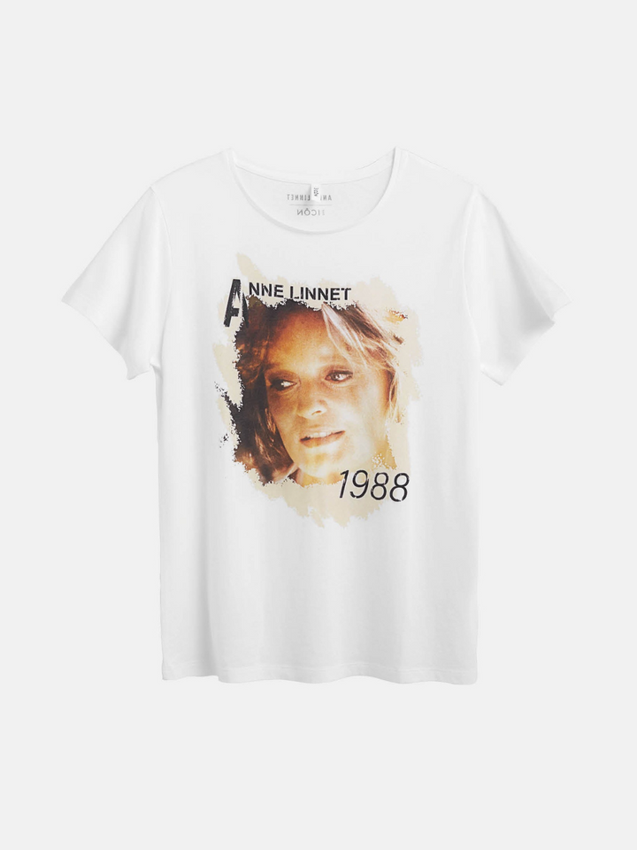 Vit Anne Linnet T-shirt "I'm Right Here" för kvinnor