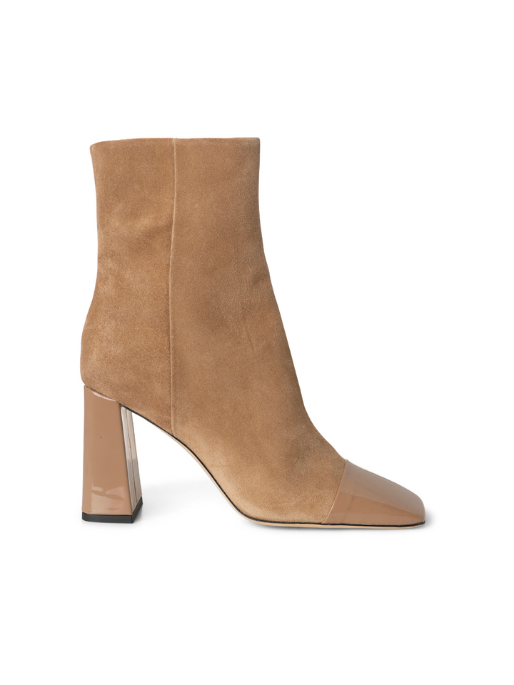 Ljusbrun mellanlång Custommade Amelia Boot i mocka