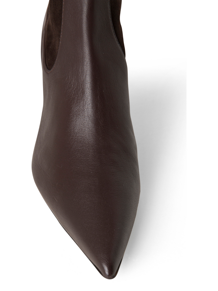 Mörkbrun Custommade Avelo Boot i mocka &amp; läder