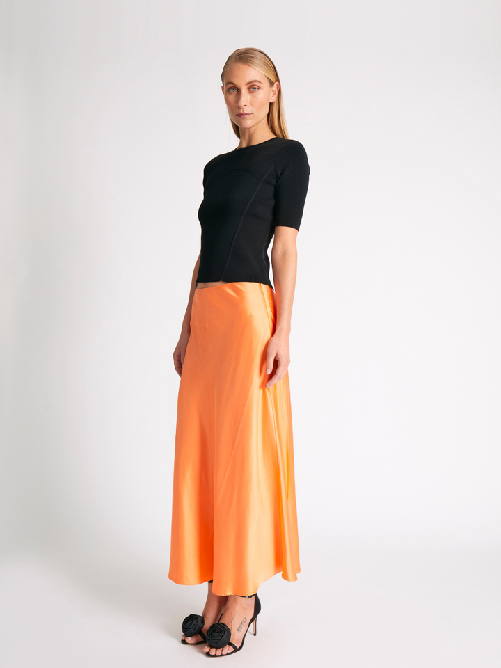 Svart Tina Custommade Slim Fit T-shirt