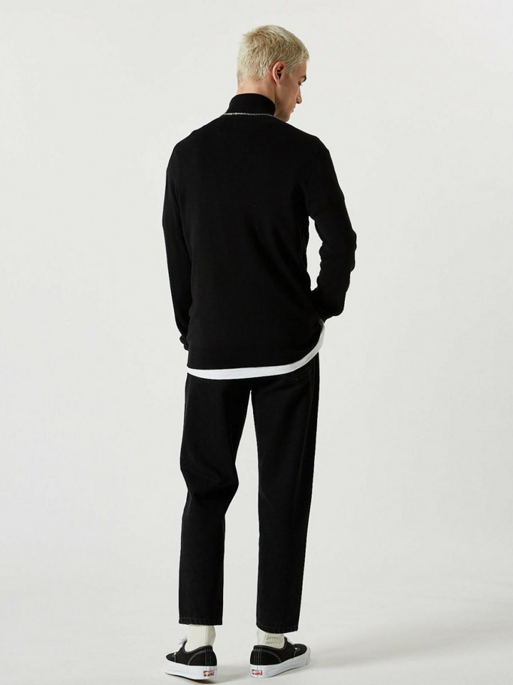 Svart Yakob Turtleneck Stickatd för män från Minimum