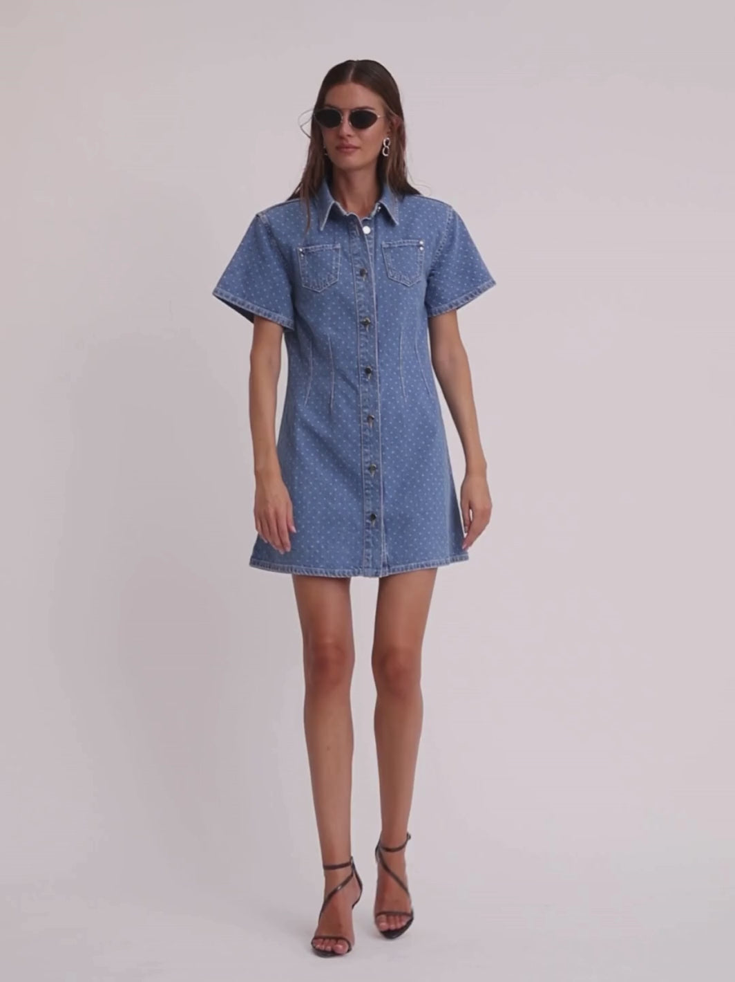 Ljusblå Polka Dot Jamilah Custommade Denim Klänning