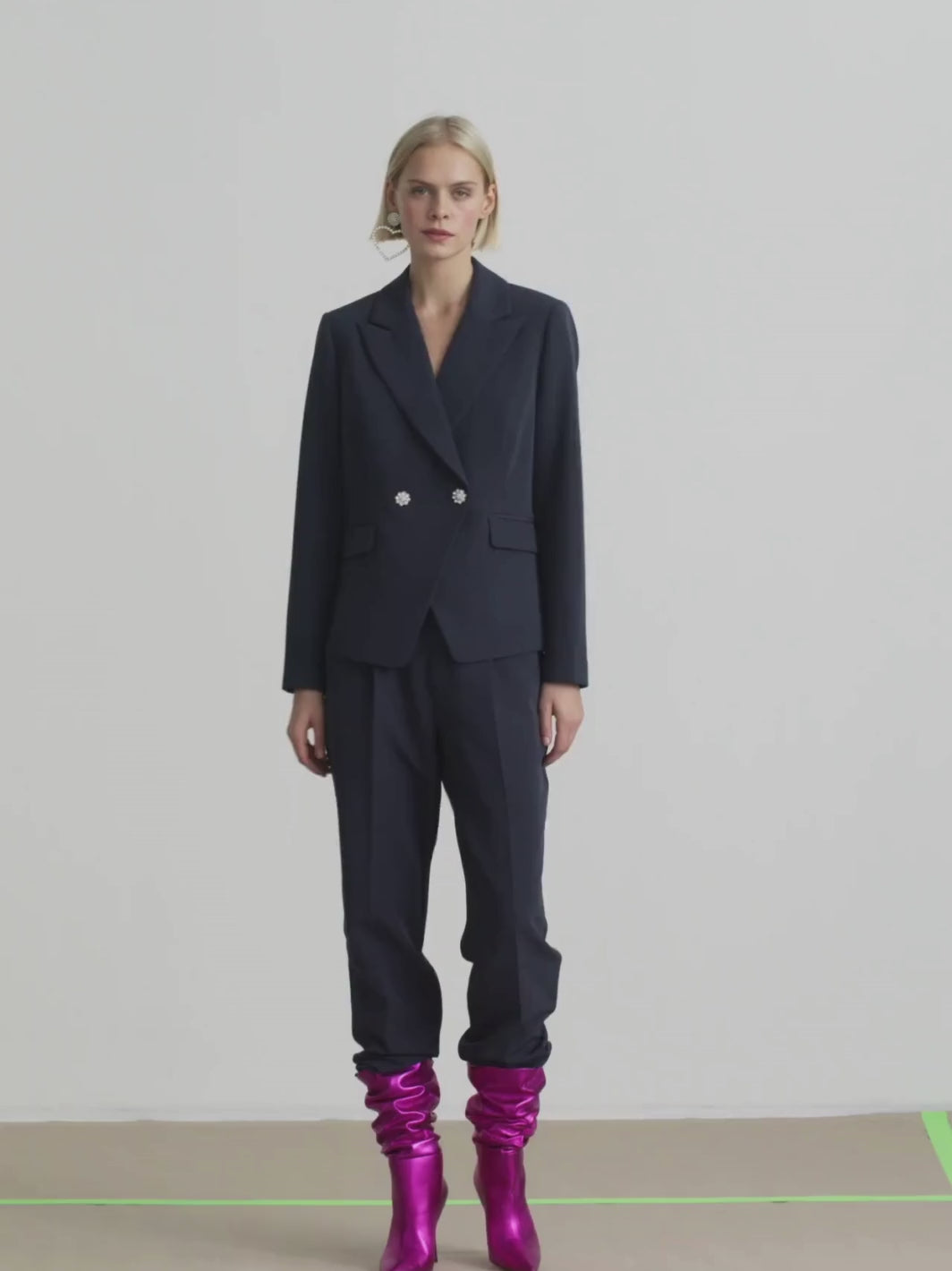 Mörkblå Faduma Custommade Blazer Jacka