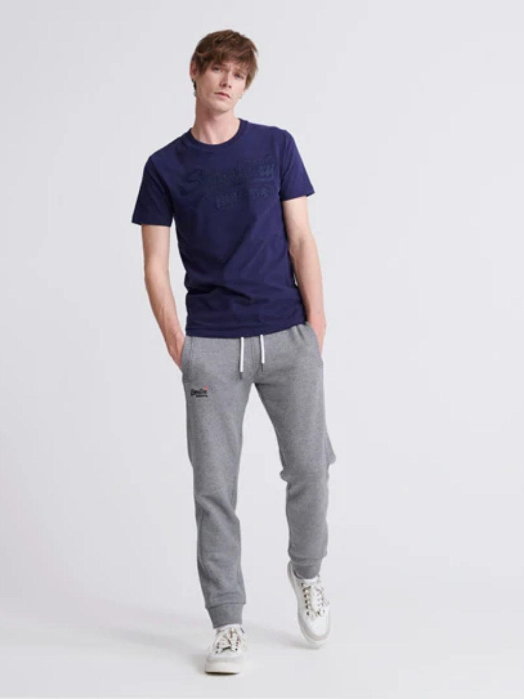 Marinblå Superdry logotyp T-shirt