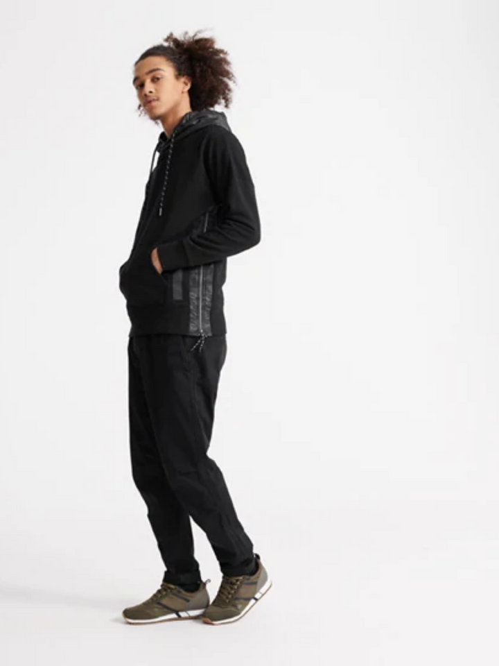 Svart Superdry Hoodie