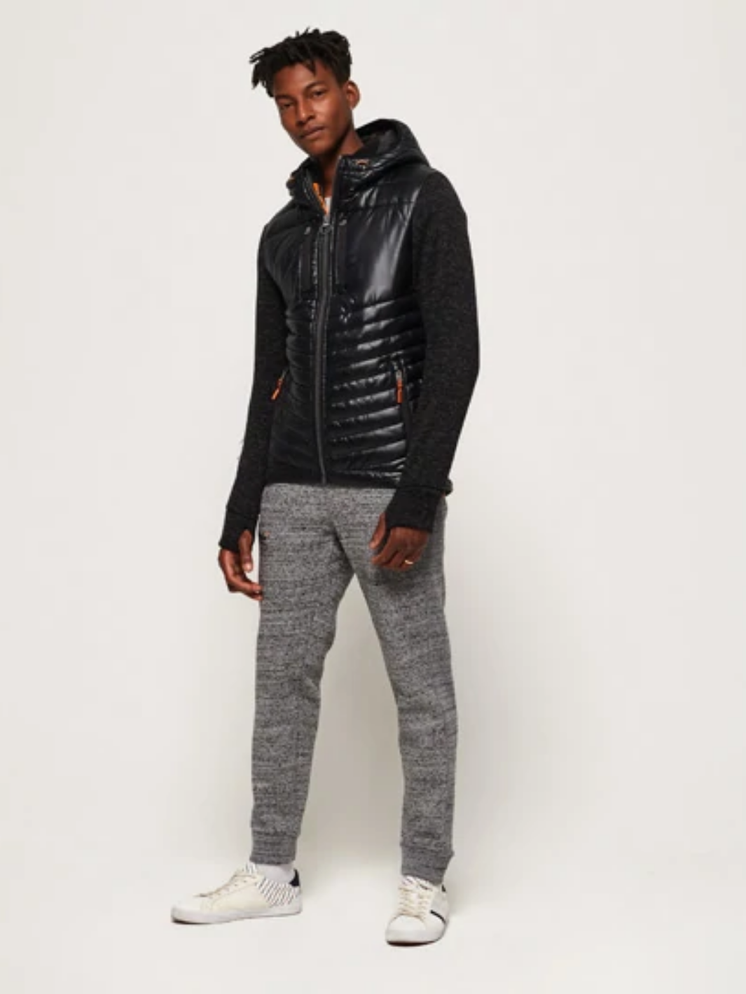 Svart Superdry Storm Hybrid jacka med stickade ärmar