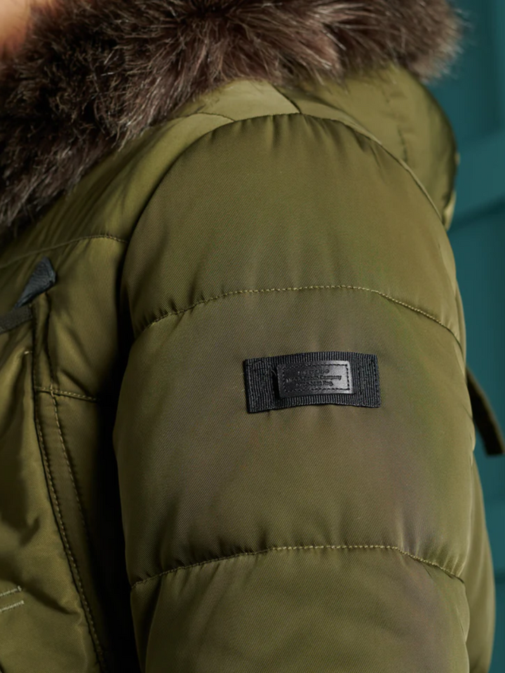 Armégrön Superdry Parka Vinterjacka för män