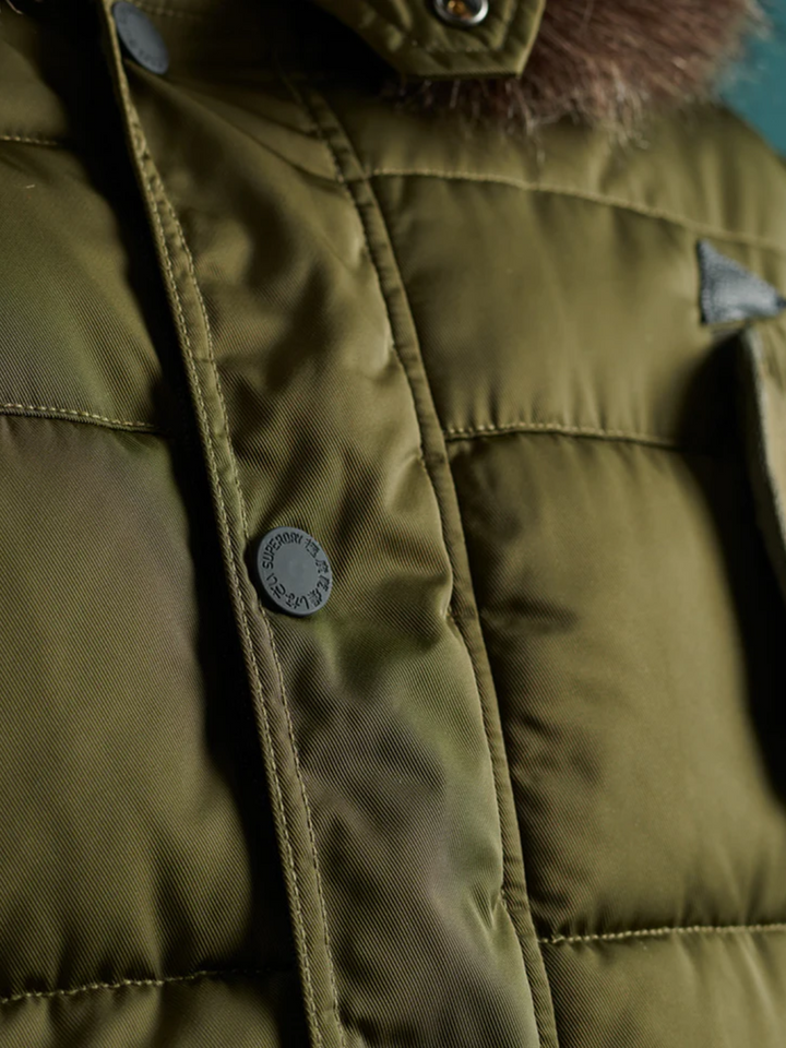 Armégrön Superdry Parka Vinterjacka för män