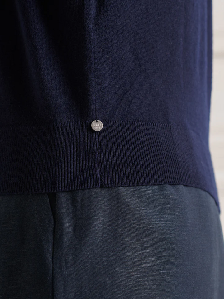 Marinblå Superdry Merino Turtleneck dam