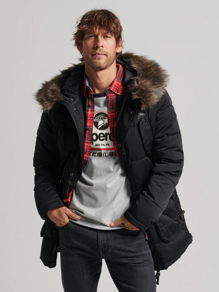 Svart Superdry Parkas Vinterjacka för män