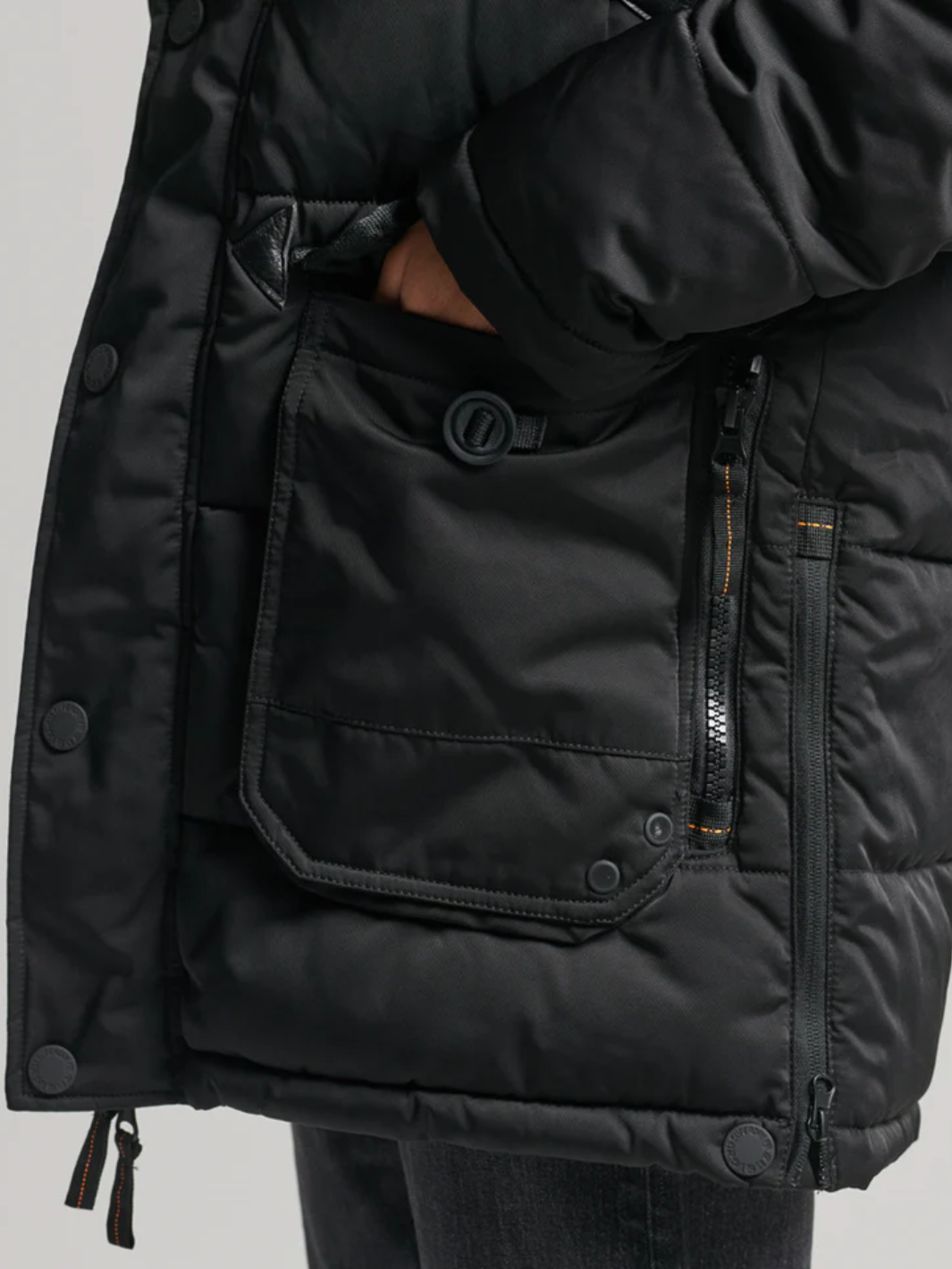 Svart Superdry Parkas Vinterjacka för män