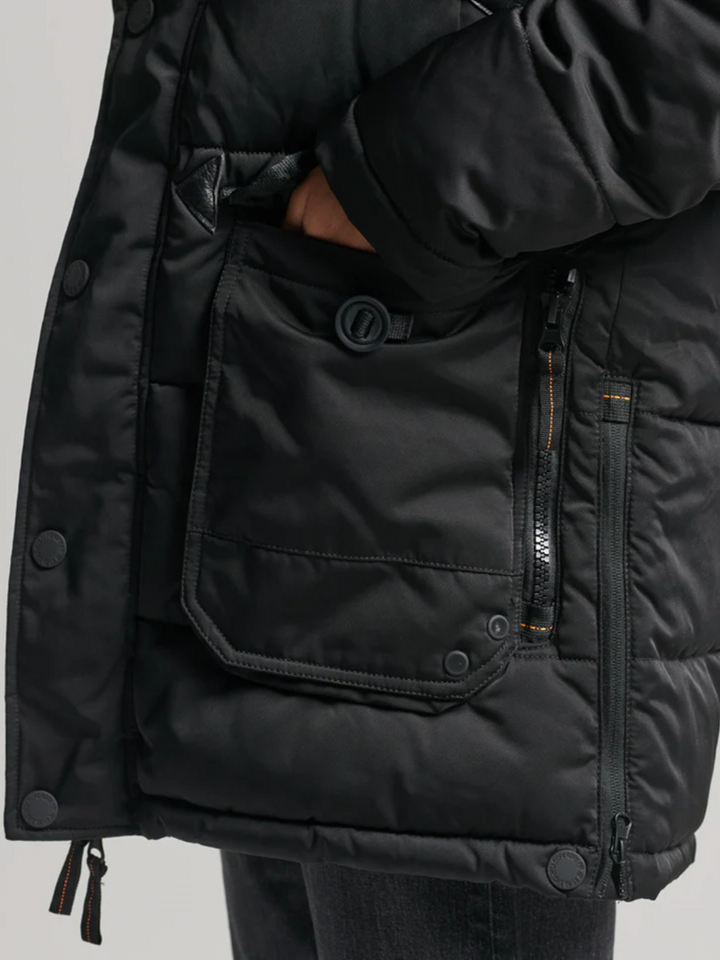 Svart Superdry Parkas Vinterjacka för män