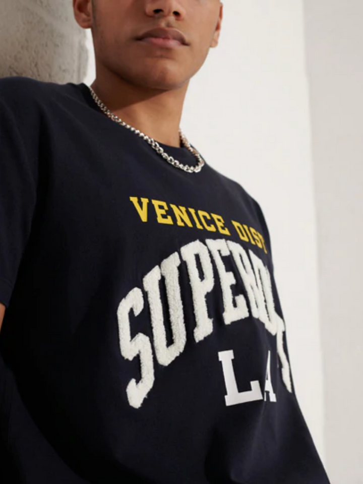 Mörk marinblå Superdry T-shirt