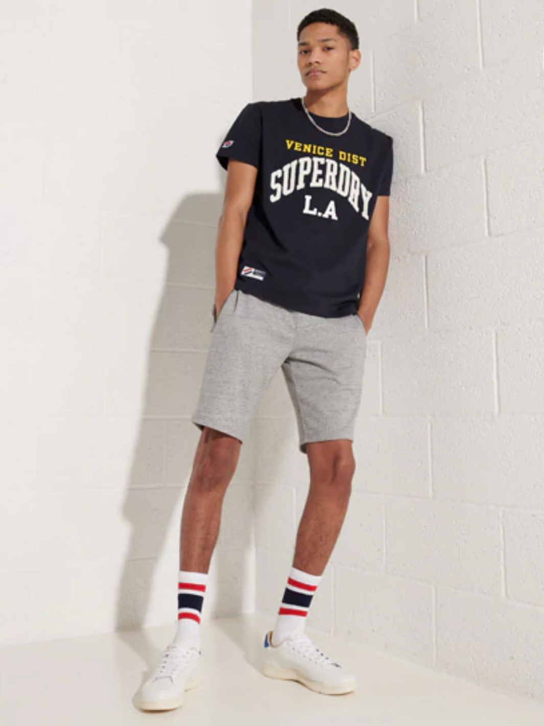 Mörk marinblå Superdry T-shirt
