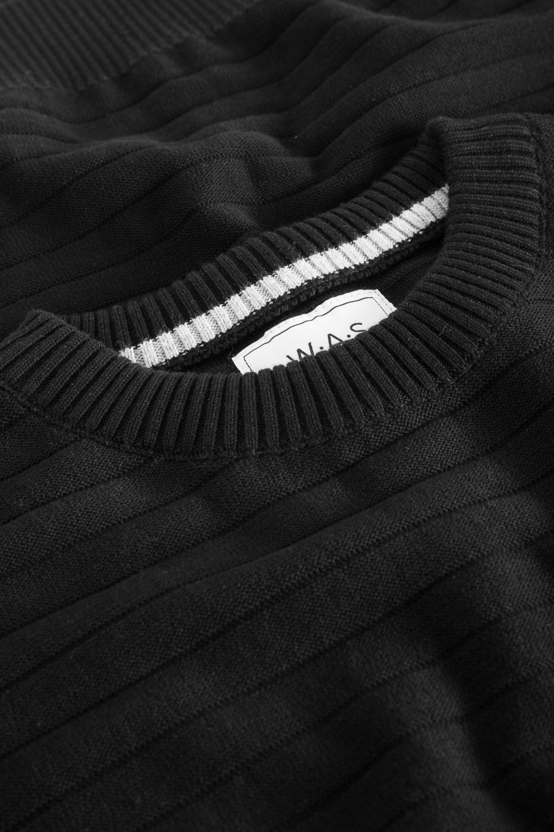 Svart Crewneck VAR Miami Knit