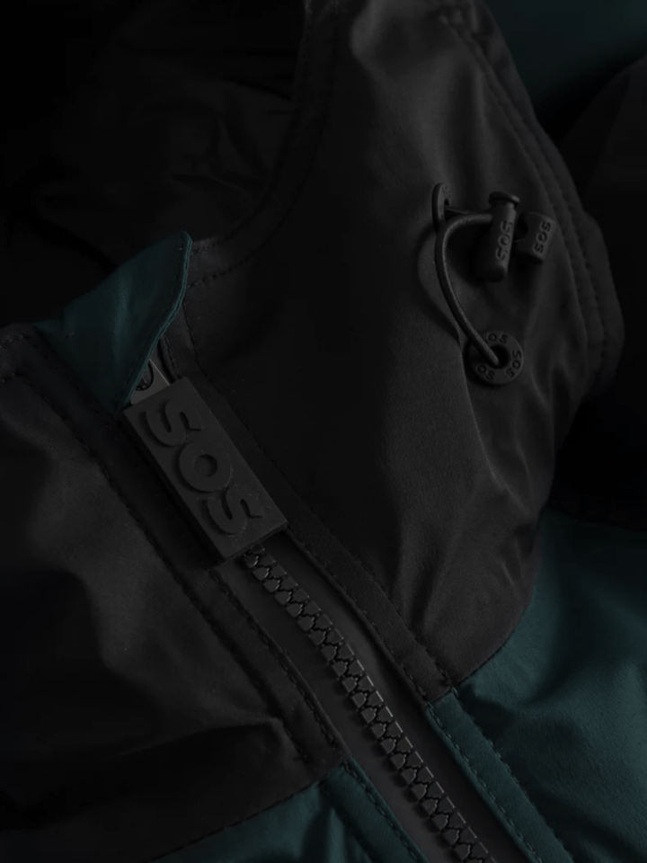 Mens Dominator ski Jacket 48 SOS Black Snow